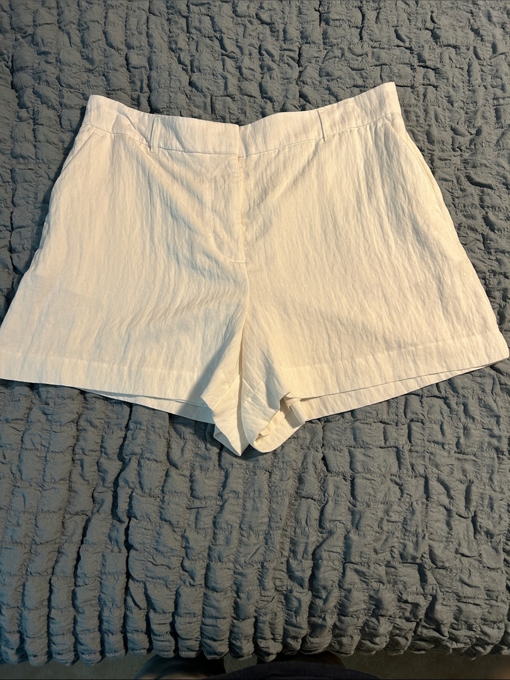 Nine West White Linen-Blend Shorts